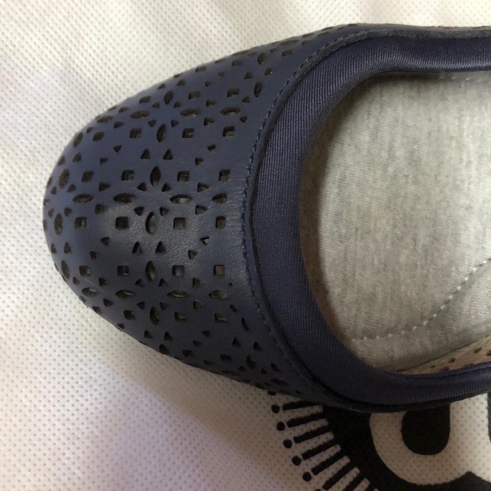 Betabrand || Wedges